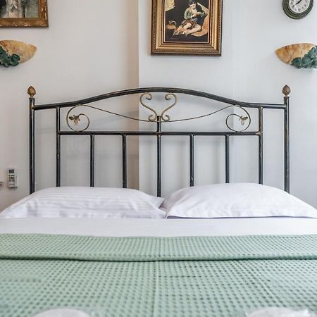 Vintage And Warm 2Br Apartament In Tiranë Eksteriør bilde